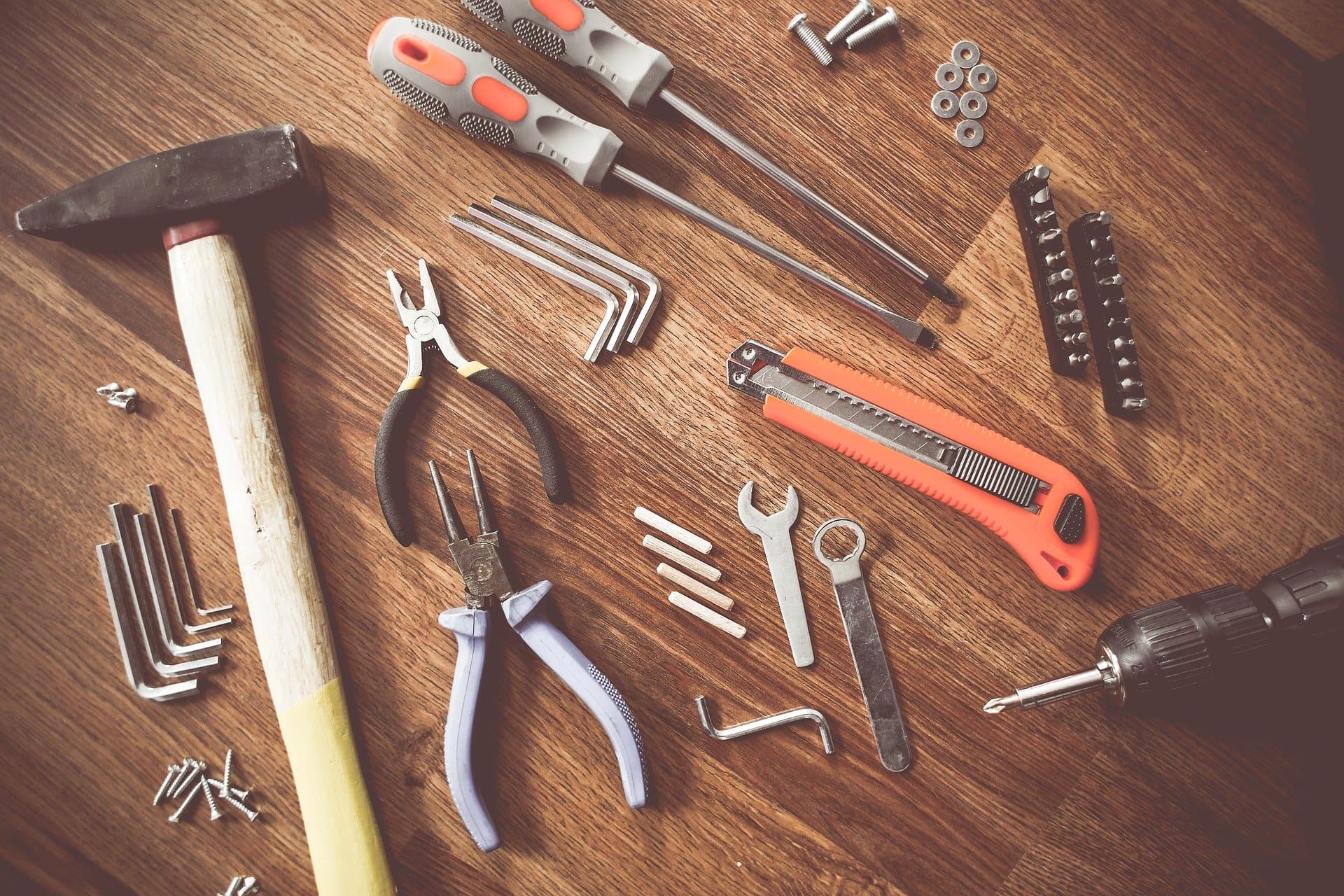 Workbench with tools